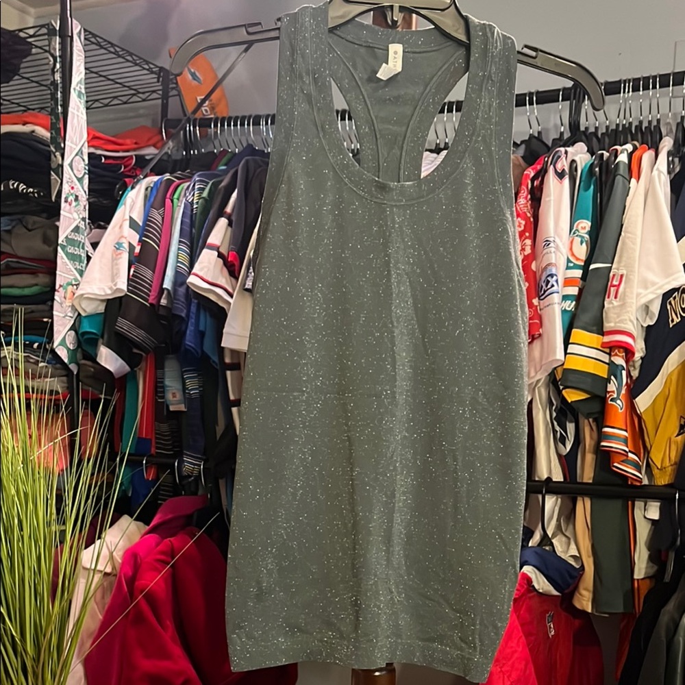 Athleta Sparkling Green Sleeveless Top